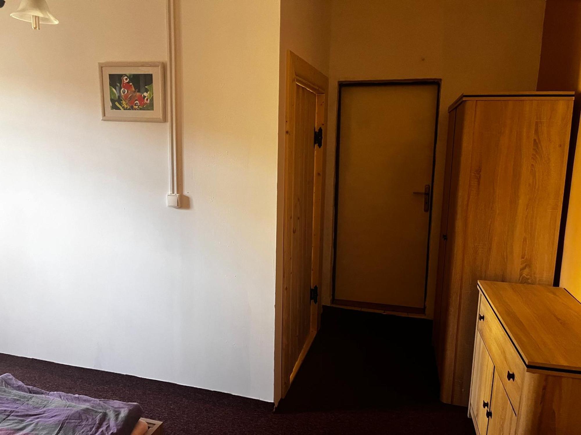 Restaurace A Penzion Vlci Jama Horní Blatná エクステリア 写真